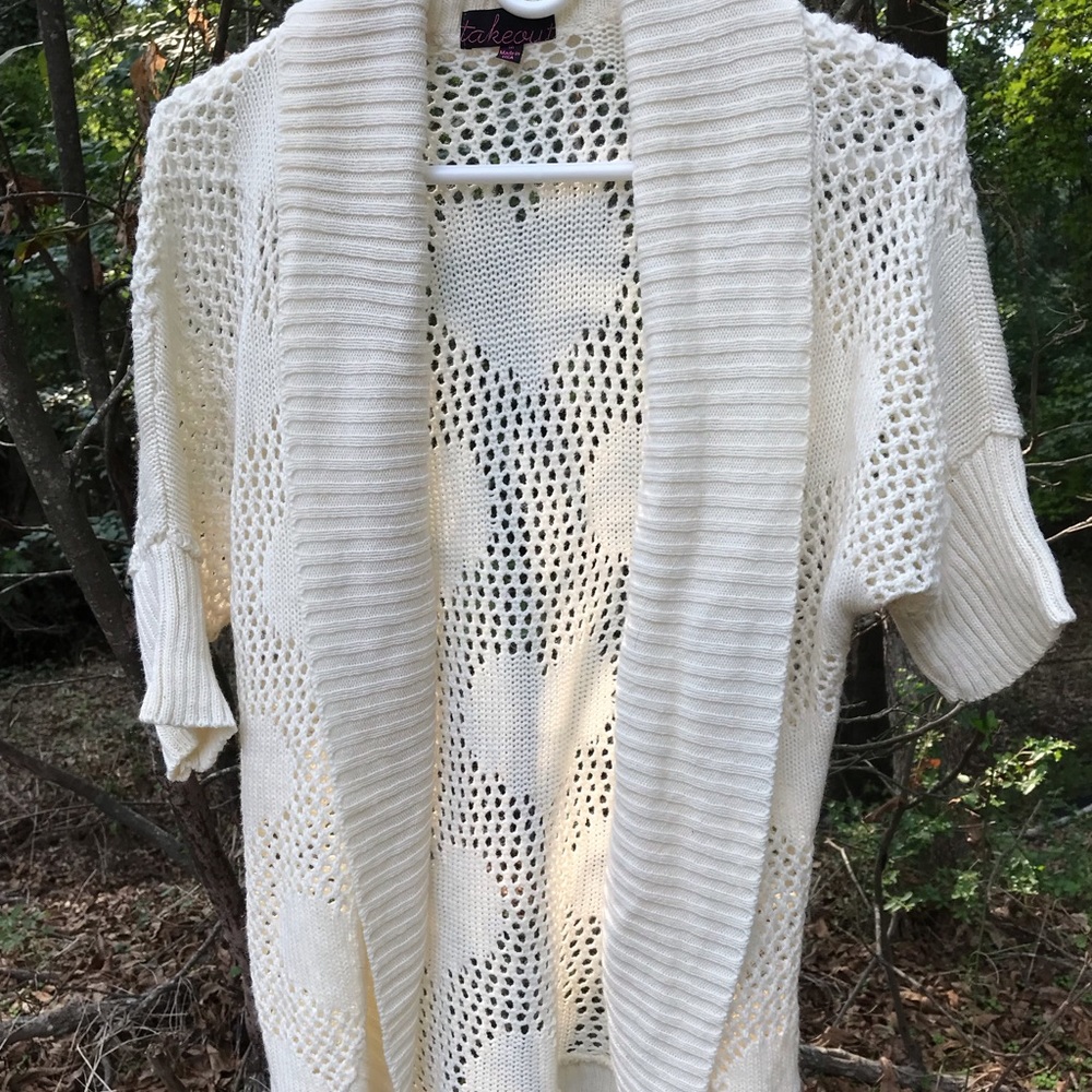 Cute pull over with heart patterns